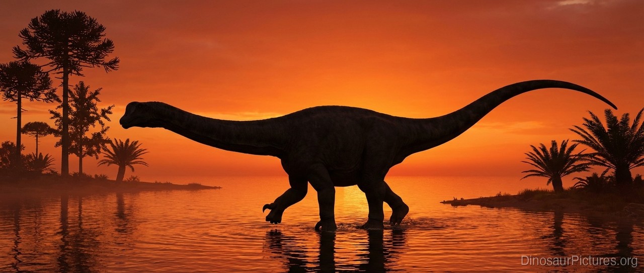 Yibinosaurus pictures